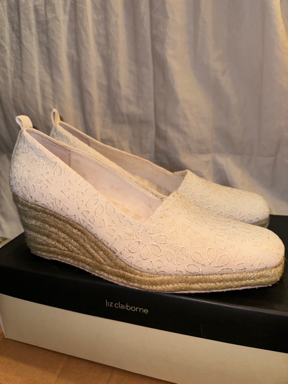 Vintage Liz Claiborne Lace Slip-on Espadrille Wedges - Picture 4 of 10